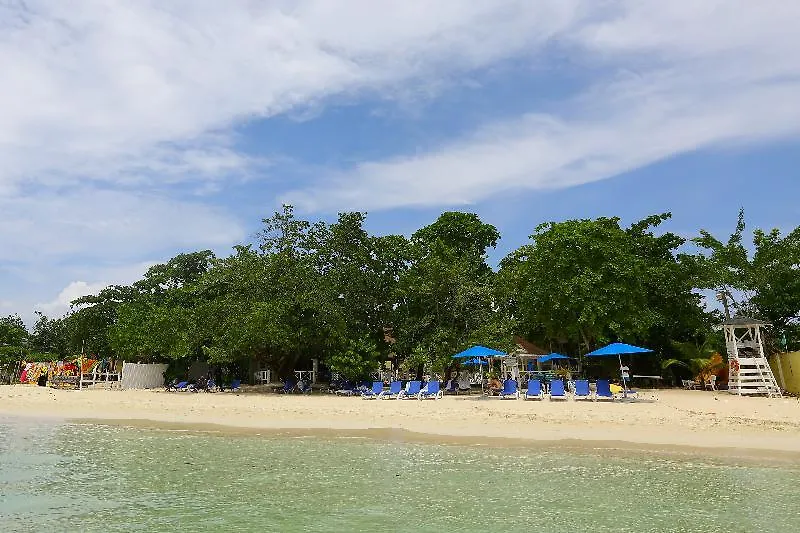 Merrils Beach Resort II Negril