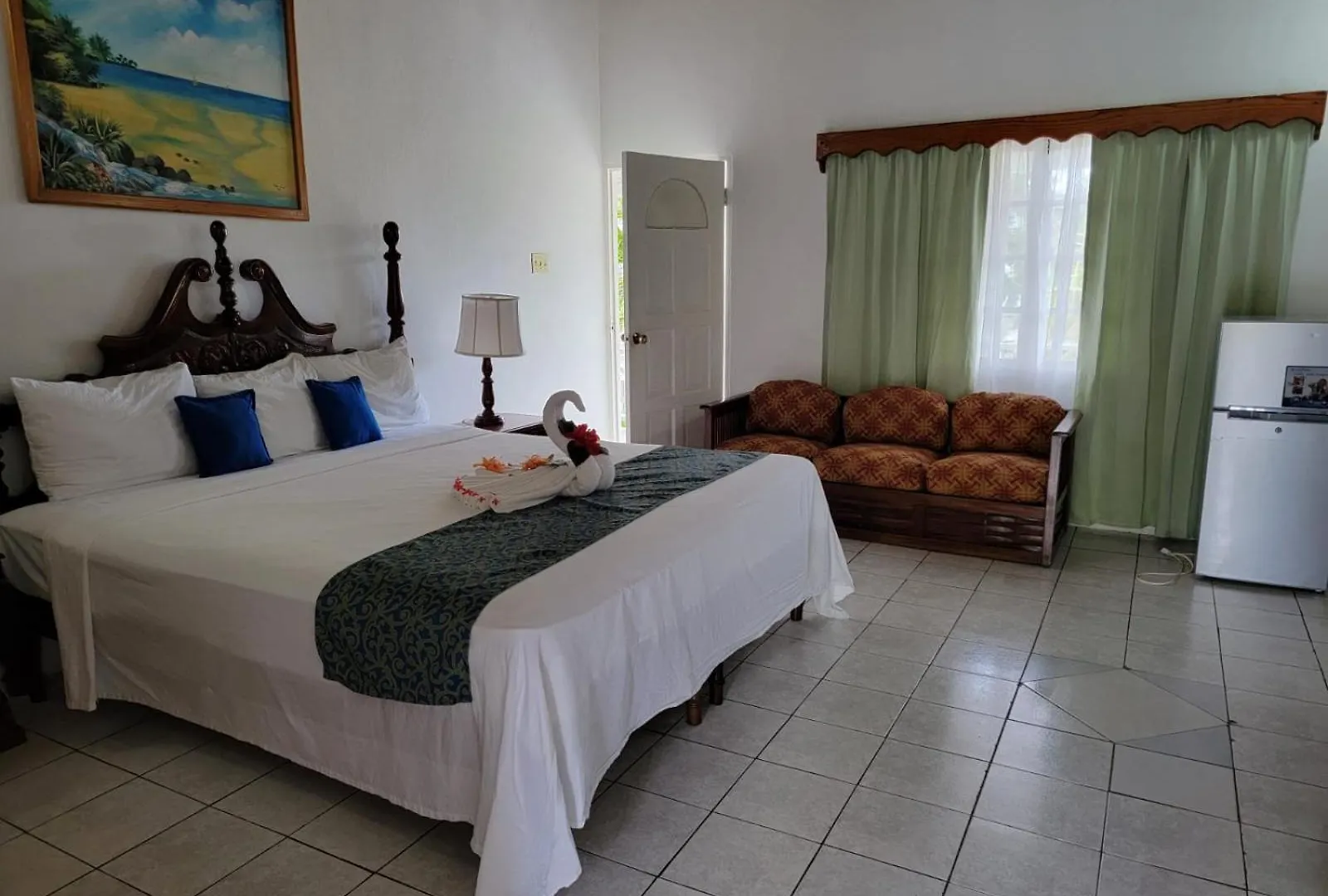 Merrils Beach Resort II Negril Hotel